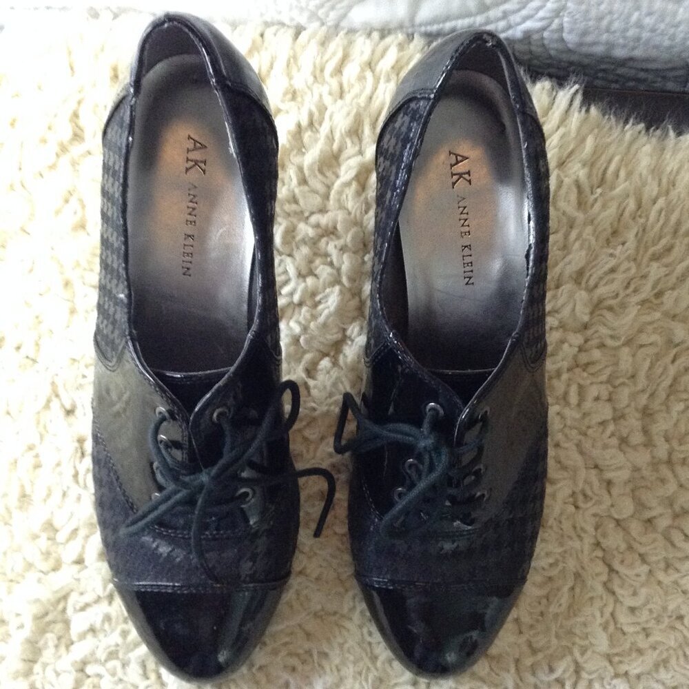 Anne Klein Patented Leather "7" Houndstooth pattern, Whimsigoth, Steampunk Chic